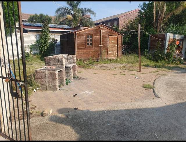 4 BEDROOM HOUSE FOR SALE IN PRETORIA GARDENS